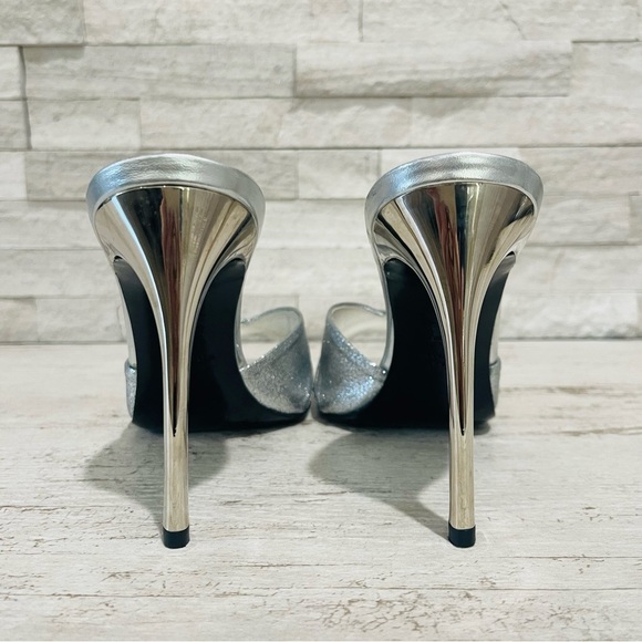 Stuart Weitzman Vintage Silver Glitter Stiletto High Heel Peep Toe Sandals 9M - Picture 11 of 15
